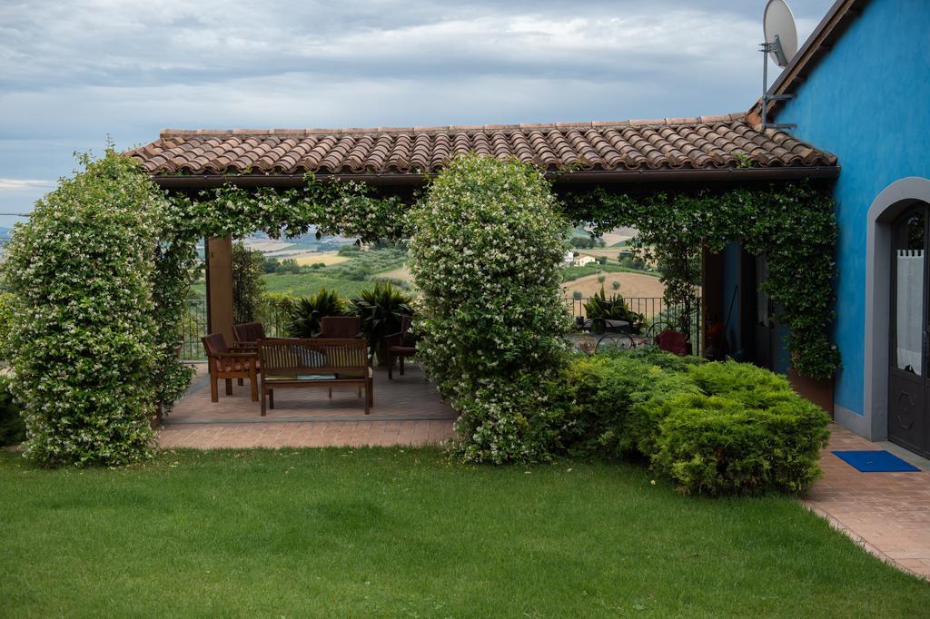 Villa Poggio Montali Monte Roberto Exterior foto